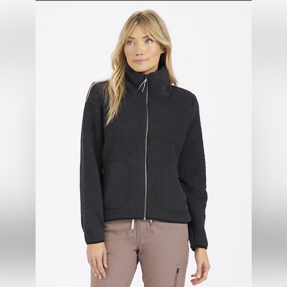 Vuori black Alpine Sherpa Jacket. Size XS